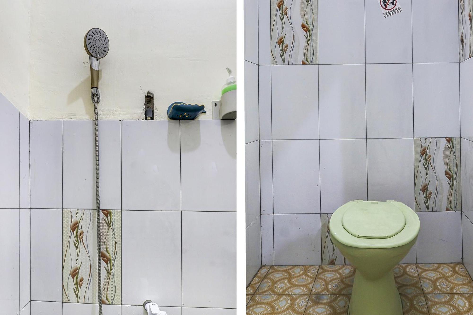 Spot On 90780 Gang Tengah Homestay Syariah Семаранг Экстерьер фото